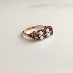 Vintage 9 Carat Gold Opal and Garnet Ring