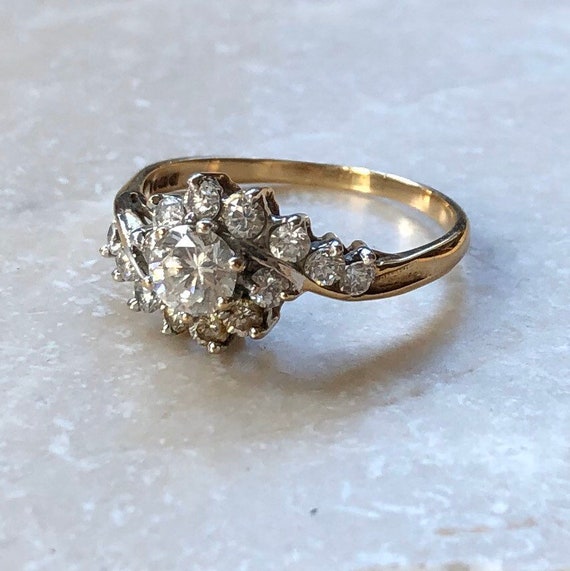 Vintage 9 Carat Gold Paste Ring