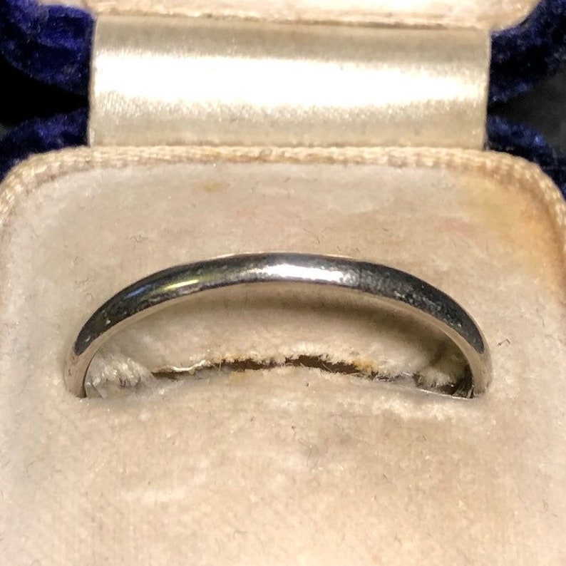 Vintage Platinum Band