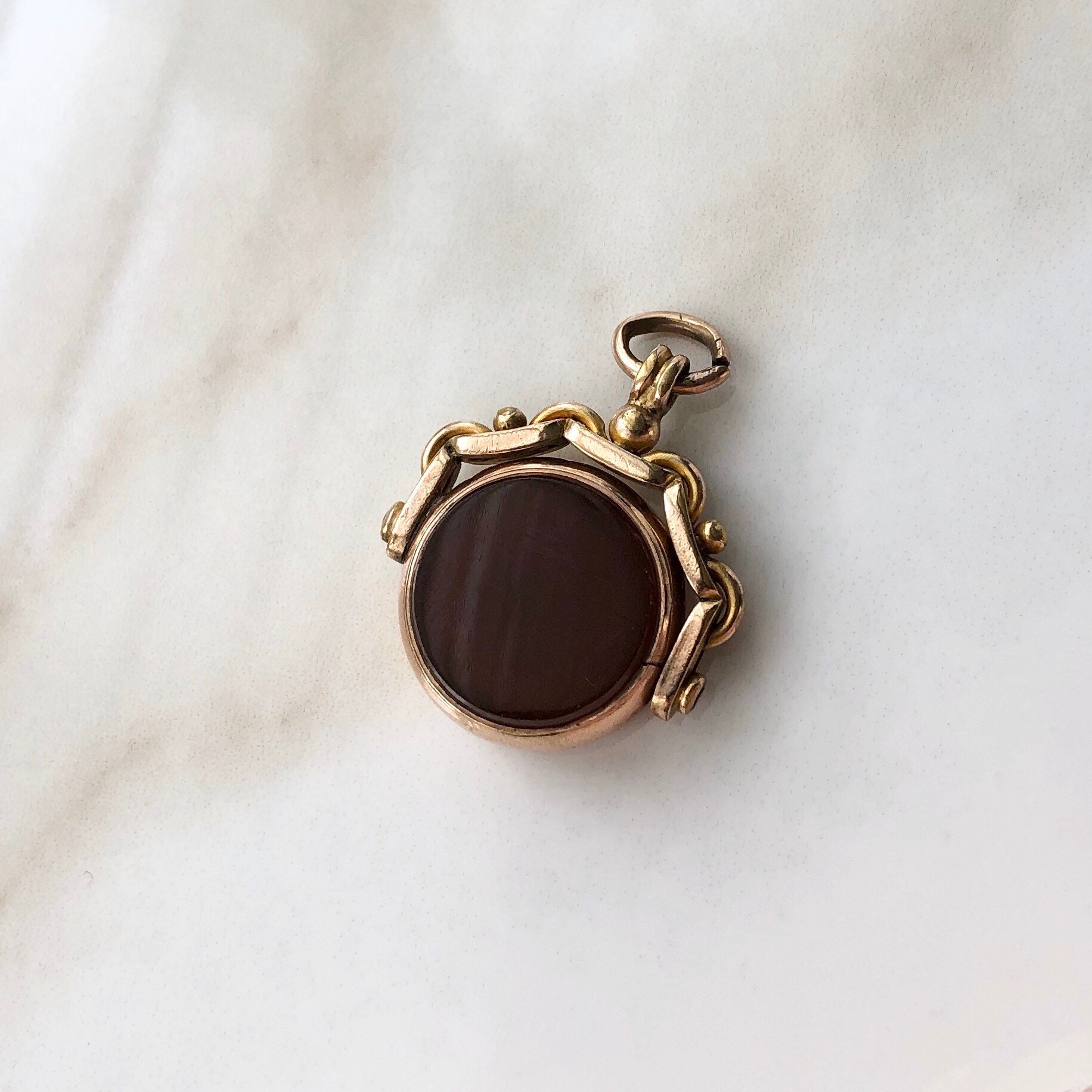 アンティーク　ペンダント Antique 9 Carat Gold Bloodstone and Carnelian Watch Fob