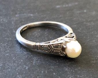 Vintage Platin und Perle Solitär Ring