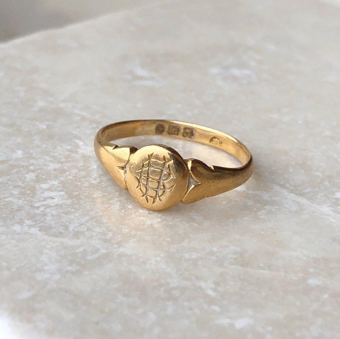 Vintage 18 Karat Gold Signet Ring Etsy