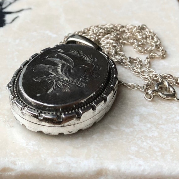 Victorian Silver Asthetic Locket on Chain Circa.1… - image 4