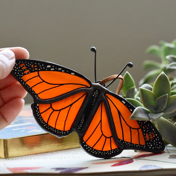 Stained Glass Orange Monarch Butterfly | Butterfly Suncatcher | Nature Art | Butterfly Ornament | Orange Butterflies | Monarch | Glass Wings