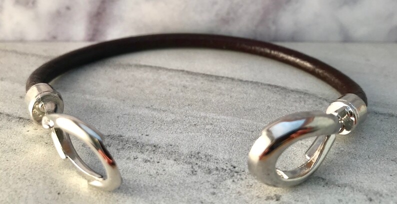 mens leather gifts anniversary