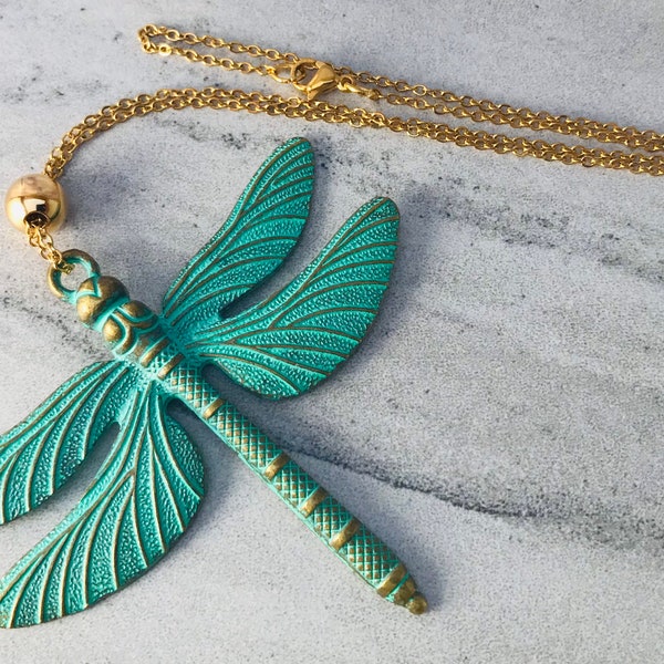 Emerald Green Dragonfly Necklace for Women, Dragonfly Pendant for Teen, Nordic Necklace for Her, Nature Jewelry, Valentines Day Gift Wife