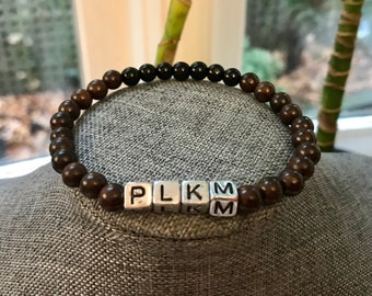 Personalized Initial Bracelet for Men, Sandalwood Bracelet, Custom Name Bracelet, Black Onyx Gemstone Bracelet Husband, Father's Day Gift