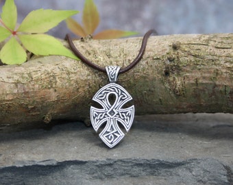Celtic Symbolic Triquetra Pendant • Viking Jewelry • Celtic Jewelry • Mens Viking Necklace  • Celtic Knot Pendant • 1126