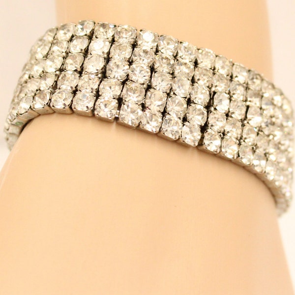 Glistening and Glamorous Retro Rhinestone Crystal Stretch Bracelet