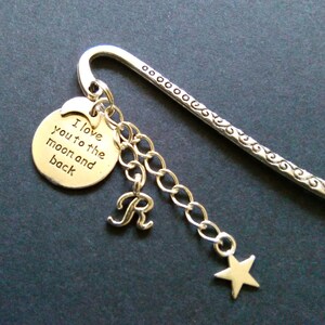 MARCAPÁGINAS con dije de Luna y Estrella (Personalizado)