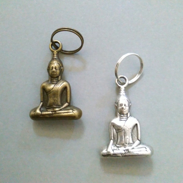 AD-ONZ: Buddha Meditierend (Silber oder Antike Bronze)