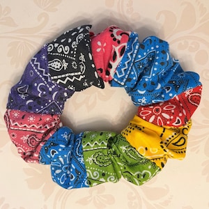 Bamdana Hair Scrunchie, MASHUP hair Scrunchie, Scrap Scrunchie, Quilted Scrunchie, Patchwork Rainbow Bandana Hair Scrunchie, Handmade