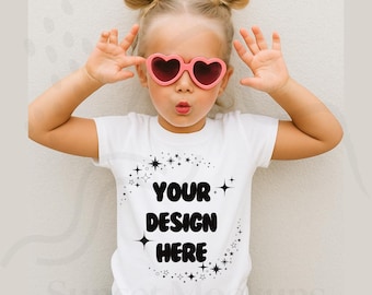 Gildan 5100P Digital White T-Shirt Mockup – Bearbeitbares PNG, Sofortiger Download für individuelles Design, Gildan 5100P T-Shirt Mockup