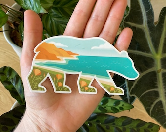 California Bear Vinyl Sticker, California Poppy Sticker, Laptop Sticker, Bumper Sticker, Water Bottle Sticker, CA Gift, Waterproof Sticker