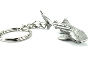 Whale Shark Keychain for Men and Women- Whale Shark Keychain Charm, Gifts for Shark Lover, Realistic Pewter Shark Keyring, Scuba Diving Gift