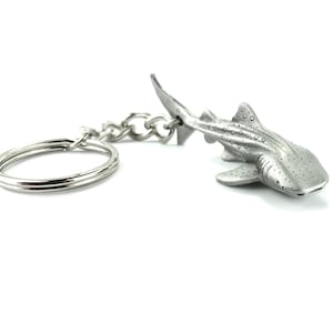 Whale Shark Keychain for Men and Women- Whale Shark Keychain Charm, Gifts for Shark Lover, Realistic Pewter Shark Keyring, Scuba Diving Gift