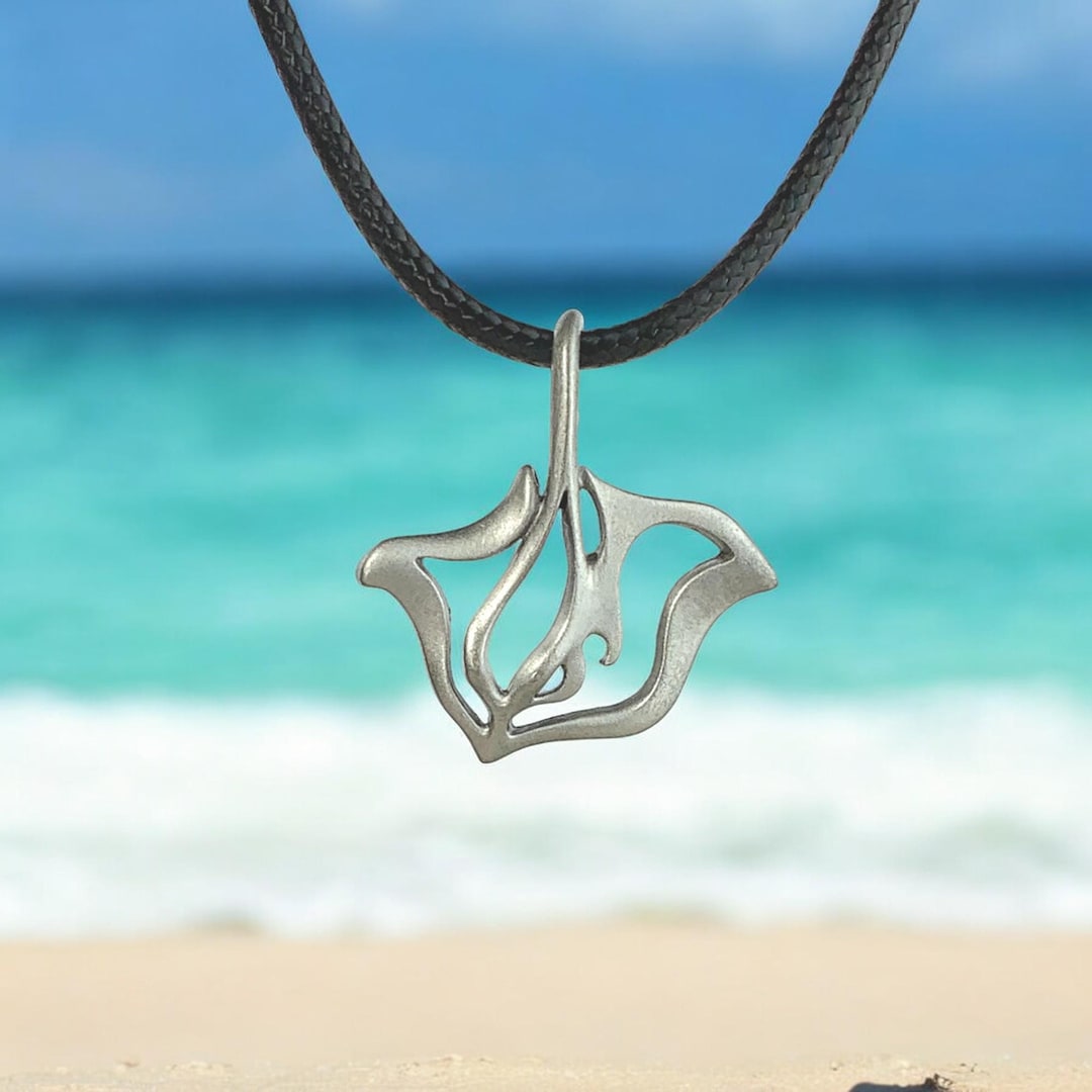 Buy Pewter Stingray Necklace: Ocean Sea Life Pendant, Diver Gift Online in  India