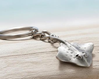 Pewter Stingray Keychain: Scuba Diver Gift, Ocean Charm