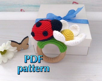 Patrón de mariquita de crochet PDF Sonajero de margarita Juguetes orgánicos para bebés Mordedor anillo de madera Patrón amigurumi Sonajero floreado Regalo para baby shower