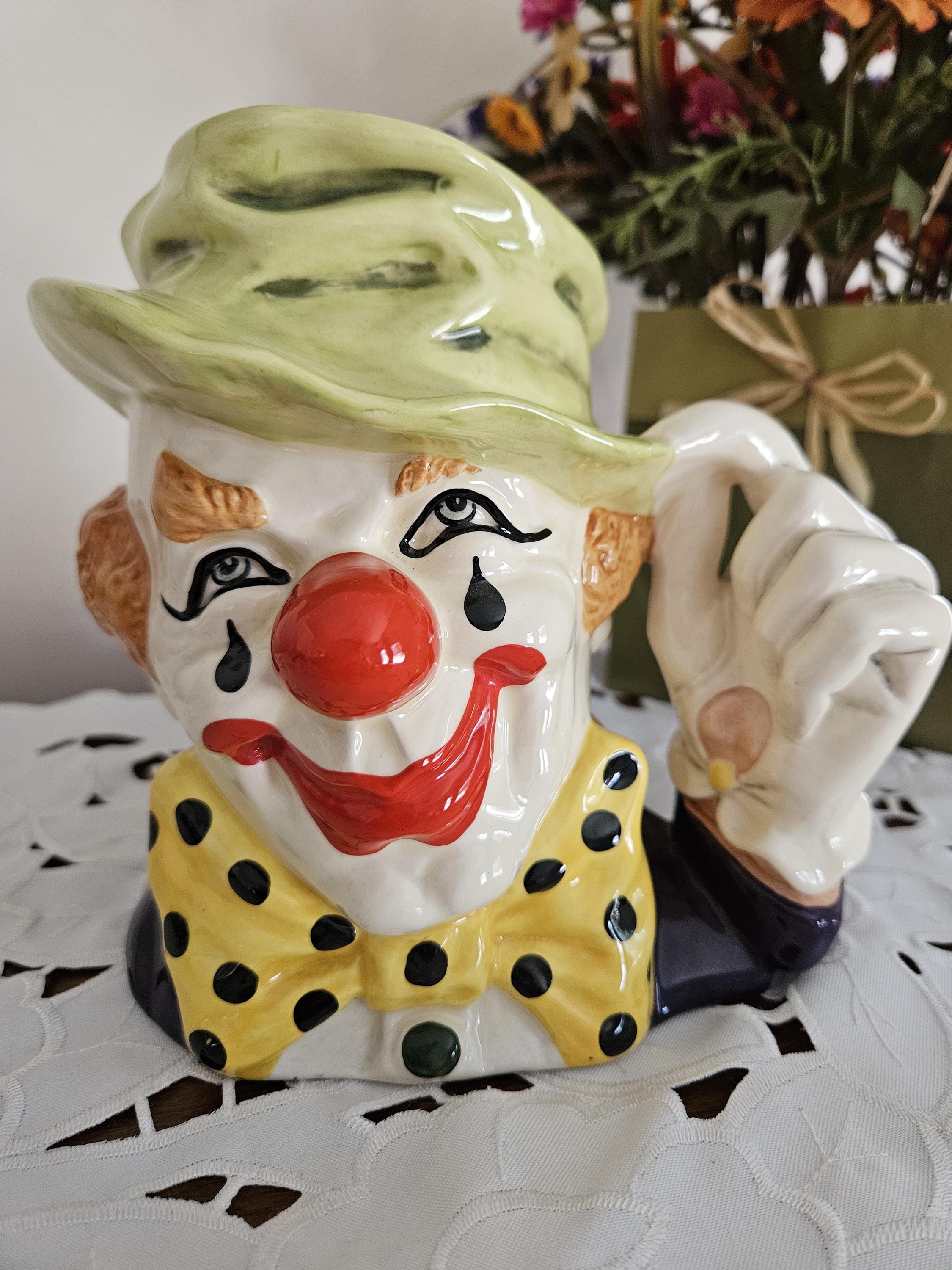 ロイヤルドルトン THE CLOWN キャラクター トビー ジャグ マグ D6834 