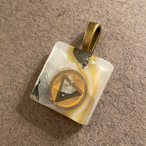 Serenity Prayer Token Triangle Strength Symbol Recovery - Etsy