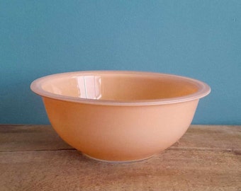 Pyrex 323 Pink Peach, 1.5 L Mixing Bowl, w/ Clear Bottom  | Corning NY, vintage, retro, kitchen, glass
