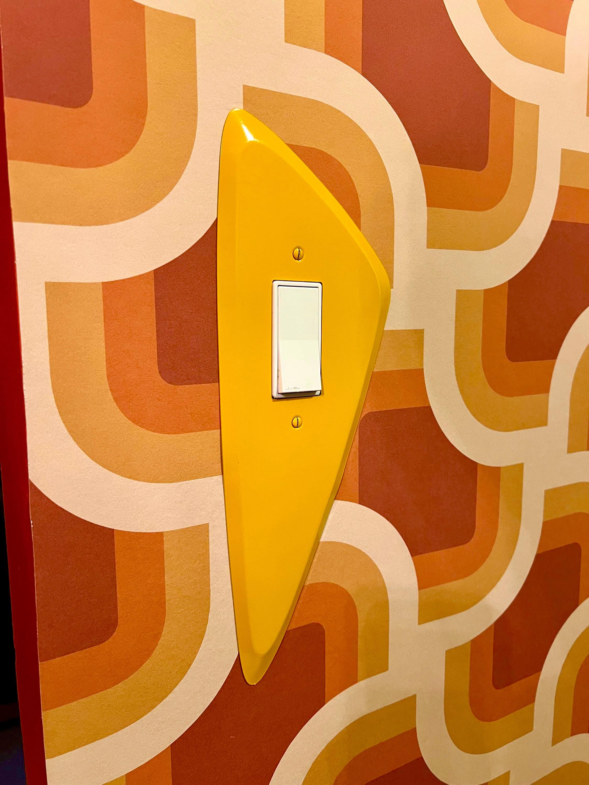 Space Age Light - Etsy