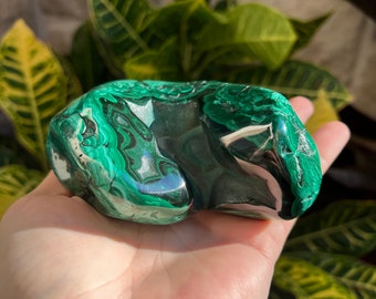 Malachite palmstone - polished malachite for empaths - malachite palm stone -