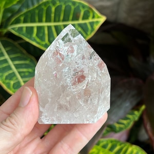 Fire & Ice Crackle Quartz Point – Sparkling Clear Quartz for Light Energy, Clarity and Meditation
