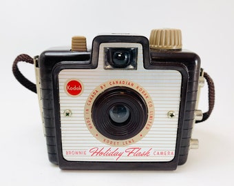 1954-62 Brownie Holiday Flash Camera