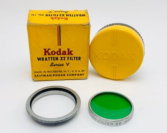 thumbnail image 2 of Kodak Series V 28.5mm Slip-On Lens Adapter With Retaining Ring - Used, Excellent Condition 2 of 6