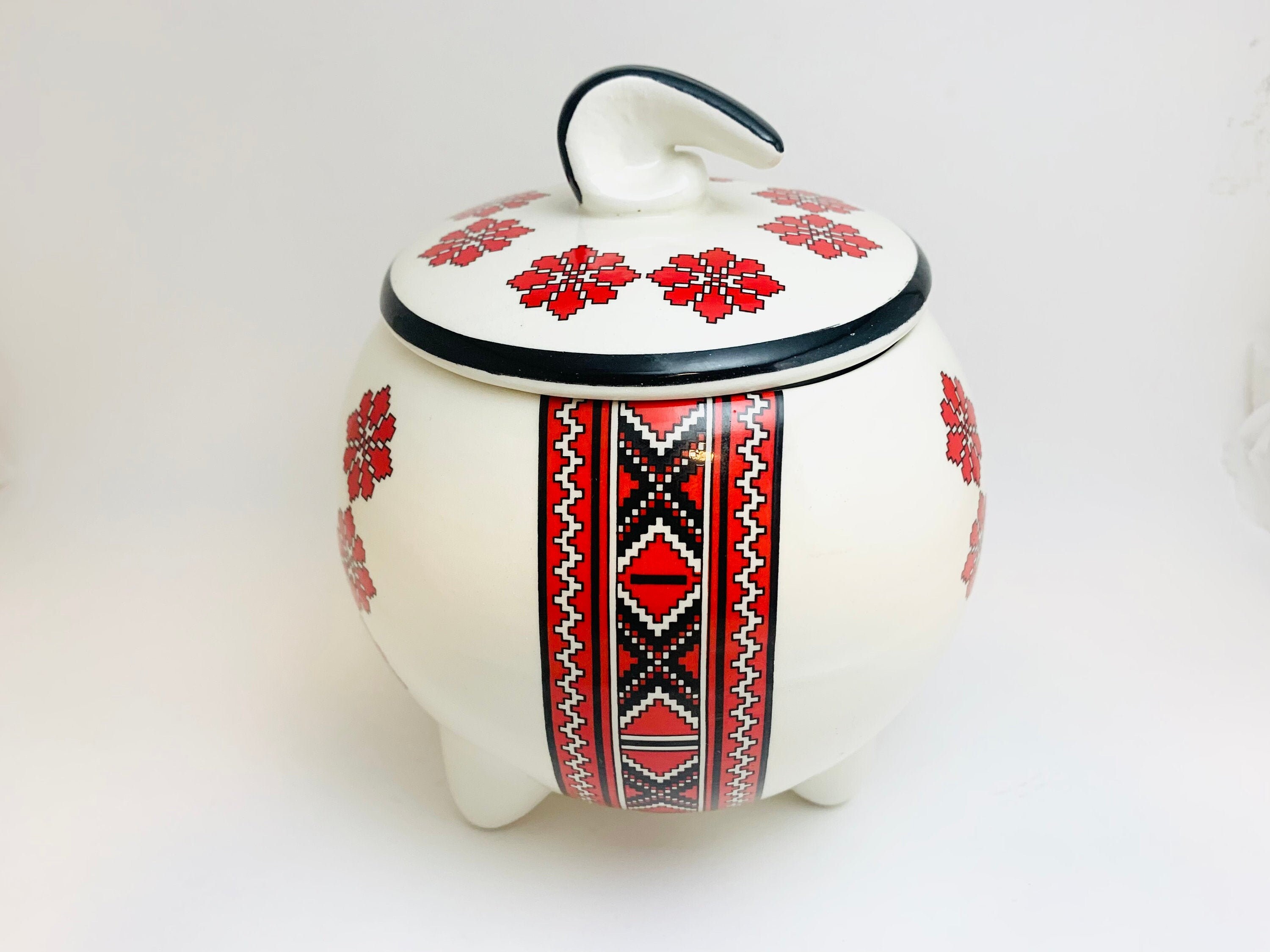 Ukrainian Ceramics for sale Only 2 left at 75