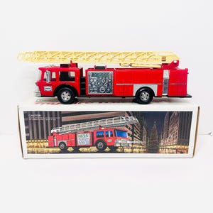 1986 HESS Spielzeug Feuerwehr Bank