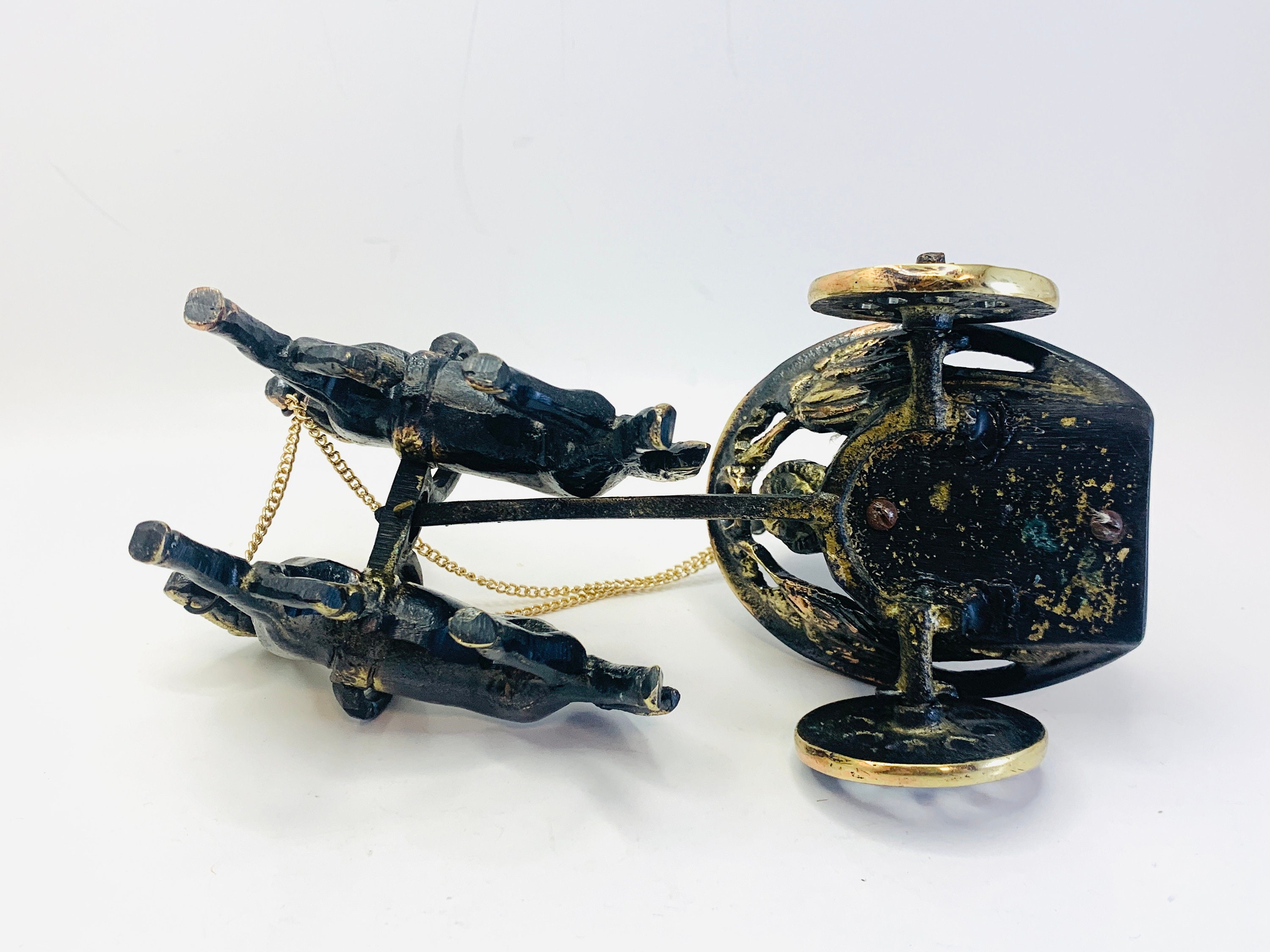 ヴィンテージ風アンティーク真鍮製ローマ戦士の戦車（馬付き） - Etsy 日本