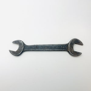 1940’s Ford Made in Canada Script Spanner
