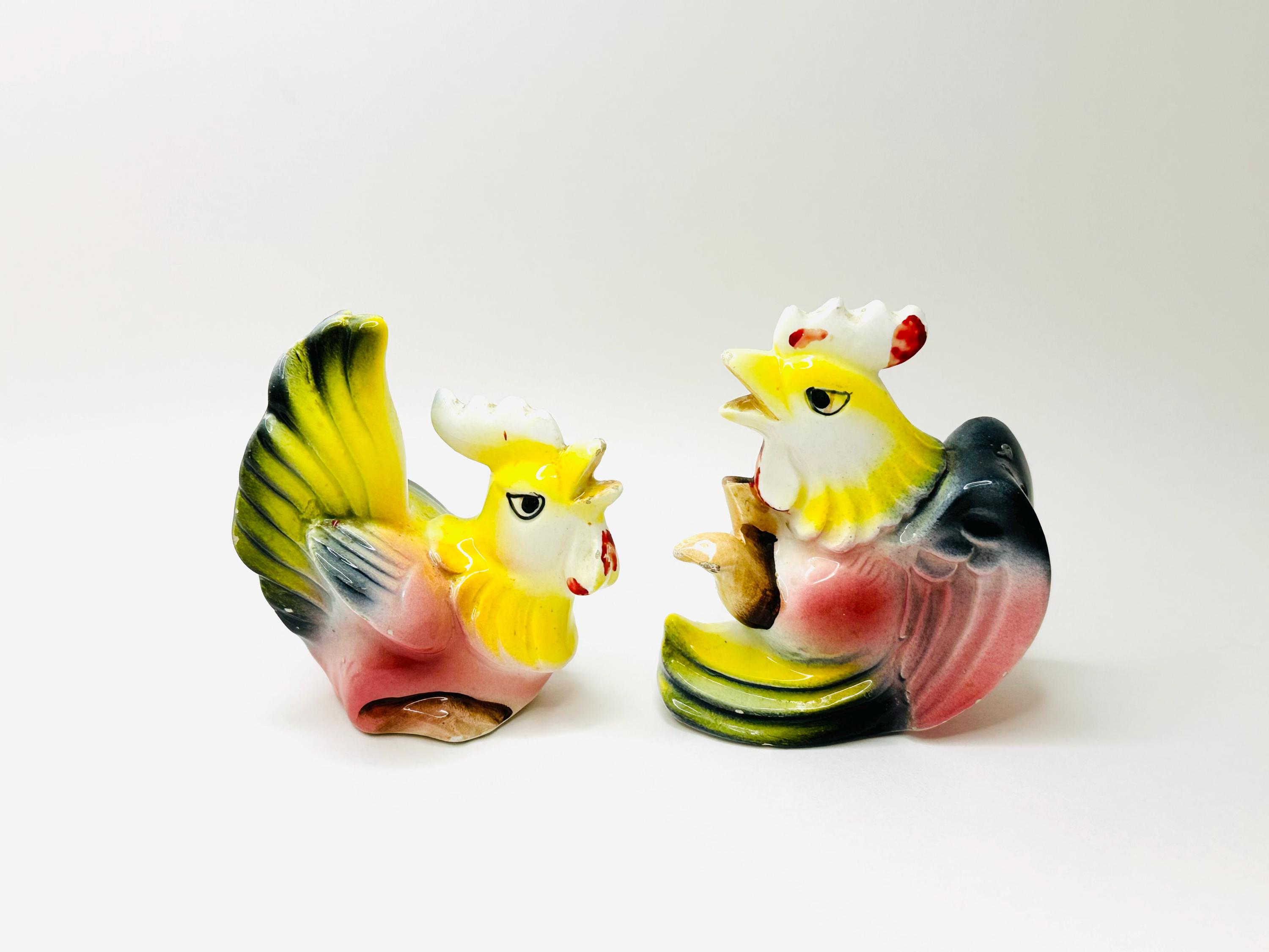 Vintage Rooster Salt and Pepper Shakers -chipped