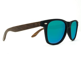 Personalized Walnut Wood Sunglasses With Green Wave Polarized Lenses And Secret Engraving