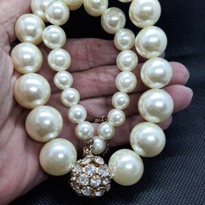 Vintage Glass & Resin, Large Pearl Necklaces main image 0
