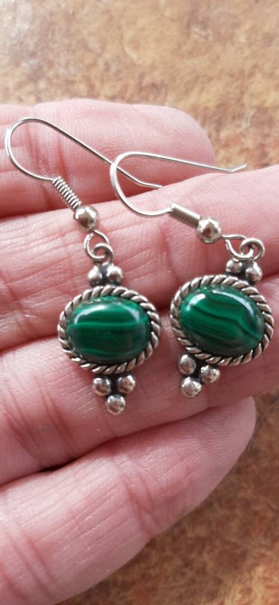 Beautiful vintage silver pierced malachite earrin… - image 3