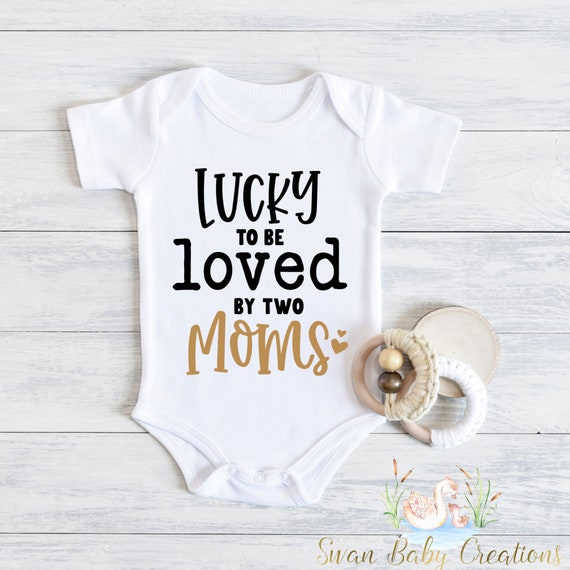2 moms baby clothes 2025