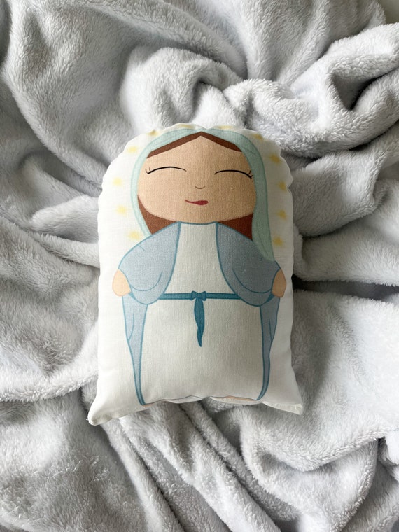 Muñeca de almohada de la Santísima Madre María