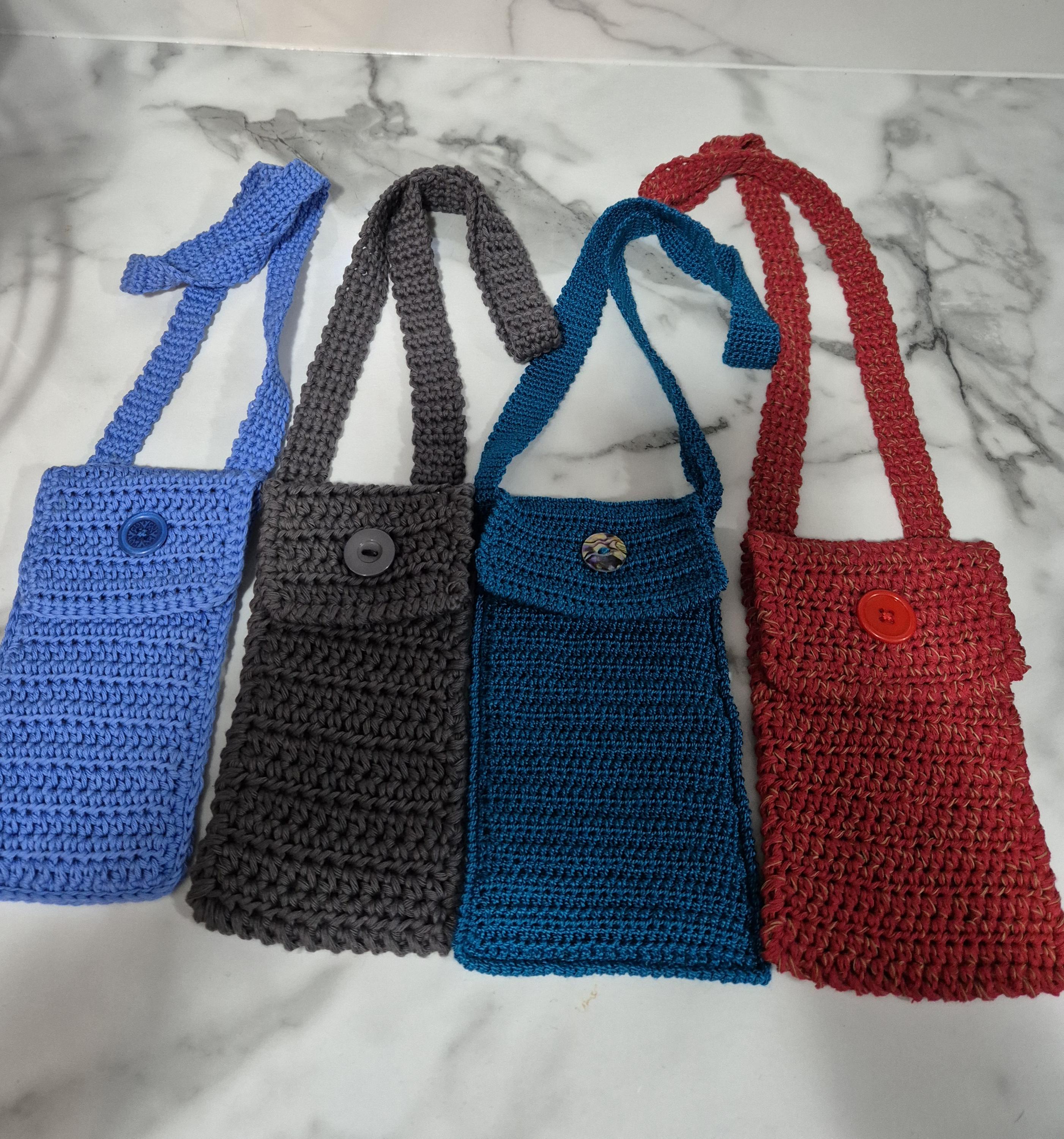 10 Crochet Phone Charm Patterns with Flowers, Cats, and Mini Bags 2 Crochet Phone Holder With Neck Strap