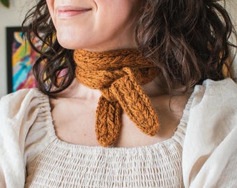 PDF Knitting Pattern - Fun Size Scarf - Scarf Pattern - Quick Knit - Little Scarf Knitting Pattern