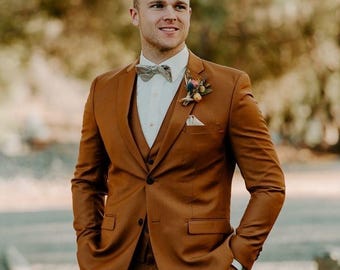 Rust 3-teiliger Anzug: Maßgeschneiderter Terrakotta-Hochzeitsanzug