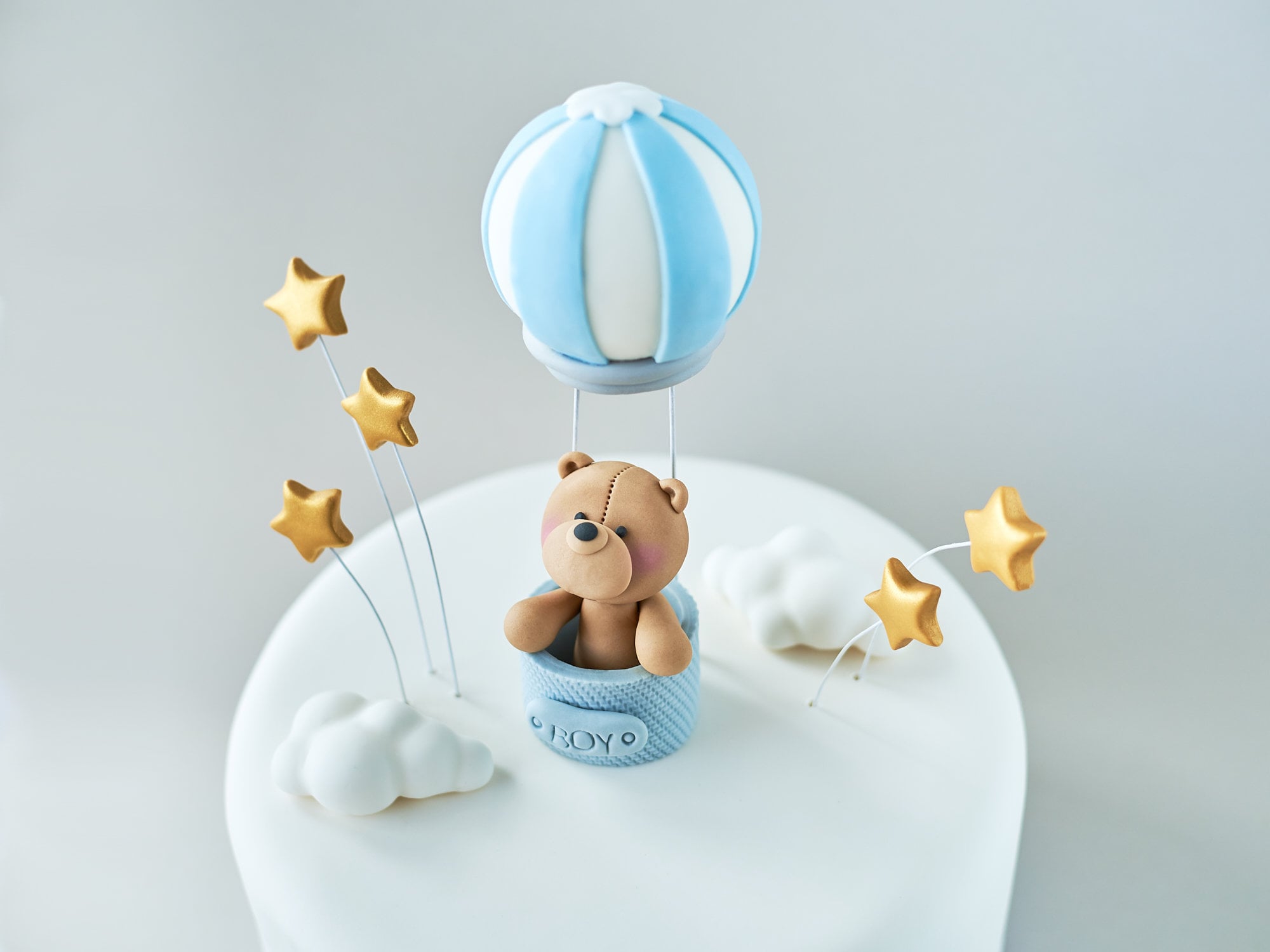 Cute Fondant Teddy Bear in a Hot Air Balloon Cake Topper Name - Etsy