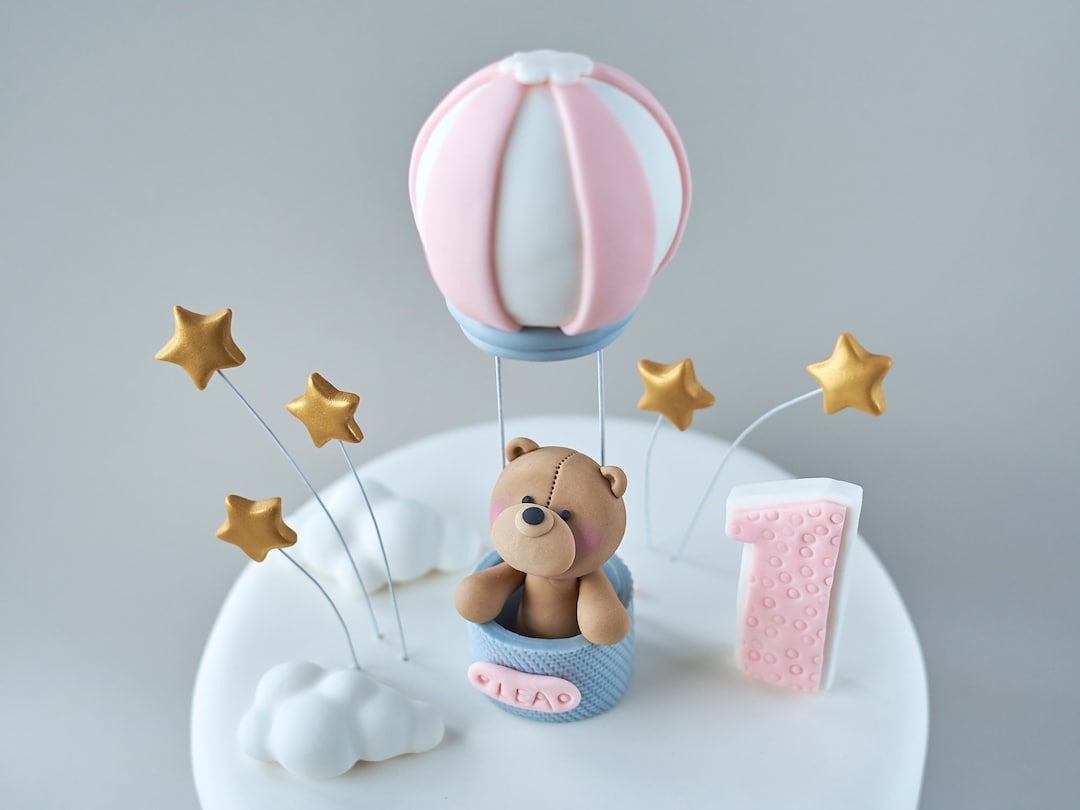 Hot Air Balloon Teddy Bear Fondant Cake Topper: Personalized Birthday ...