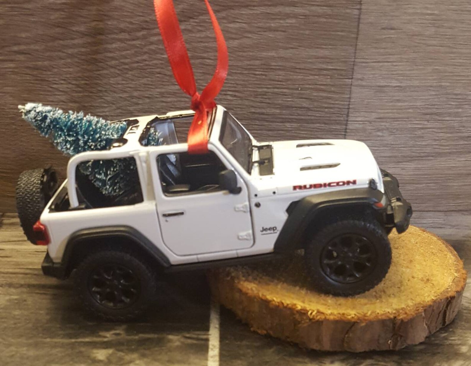 White Jeep Christmas Ornament 