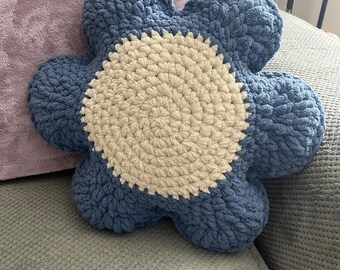 Blue Daisy Pillow: 14” Country Bedroom Decor