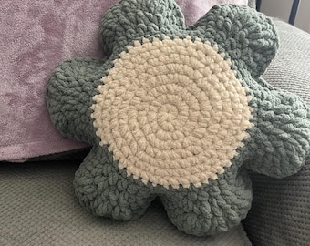 Smoky Green Daisy Pillow: 14" Cuddly Flower Decor