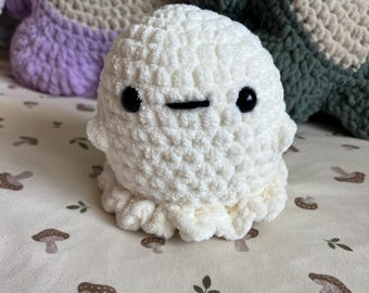 Crochet Halloween Ghost Plushie: Chubby Stuffed Ghost Decor (5")
